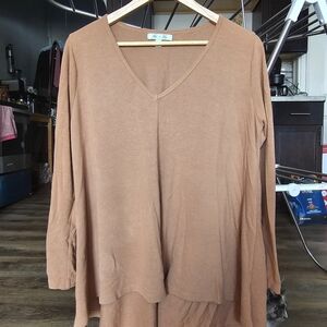 Women's V-Neck Tan Top